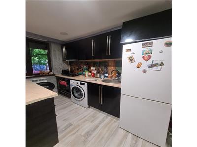 Studio renovat mobilat modern