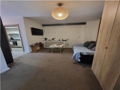 Apartament 2 Camere Decomandat Central