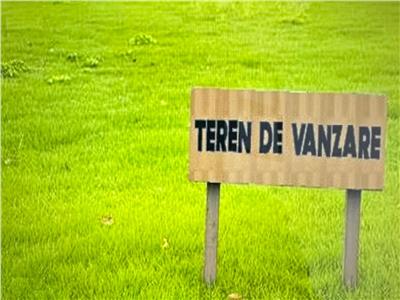 Vanzare teren Petresti Vanatori